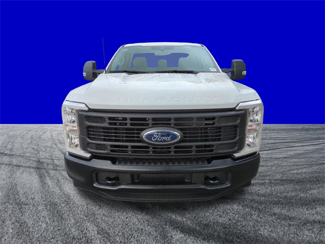 2026 Ford F-250 photo 9