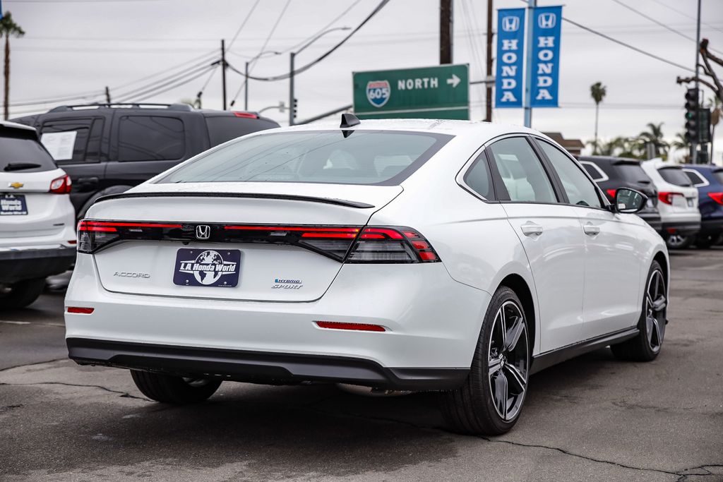 2025 Honda Accord Hybrid Sport photo 6