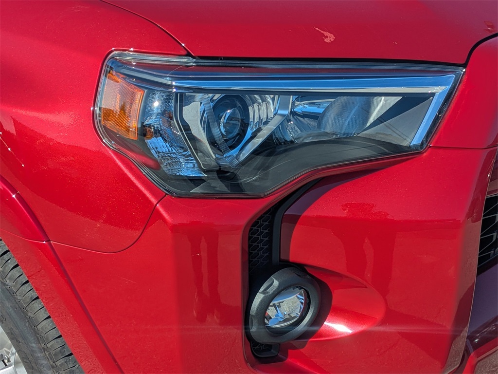 2024 Toyota 4Runner SR5 photo 8