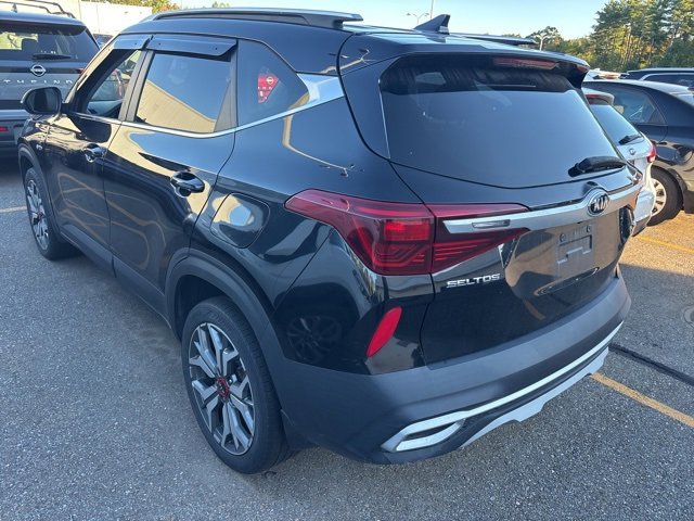 2021 Kia Seltos S photo 5