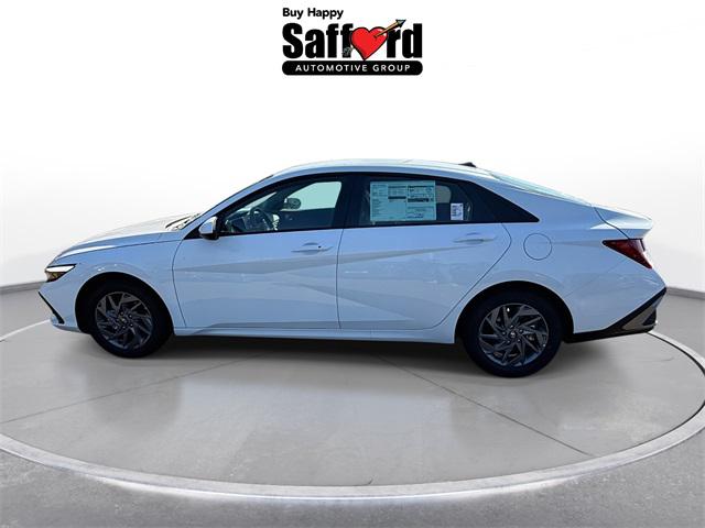 2025 Hyundai Elantra Hybrid Blue photo 4