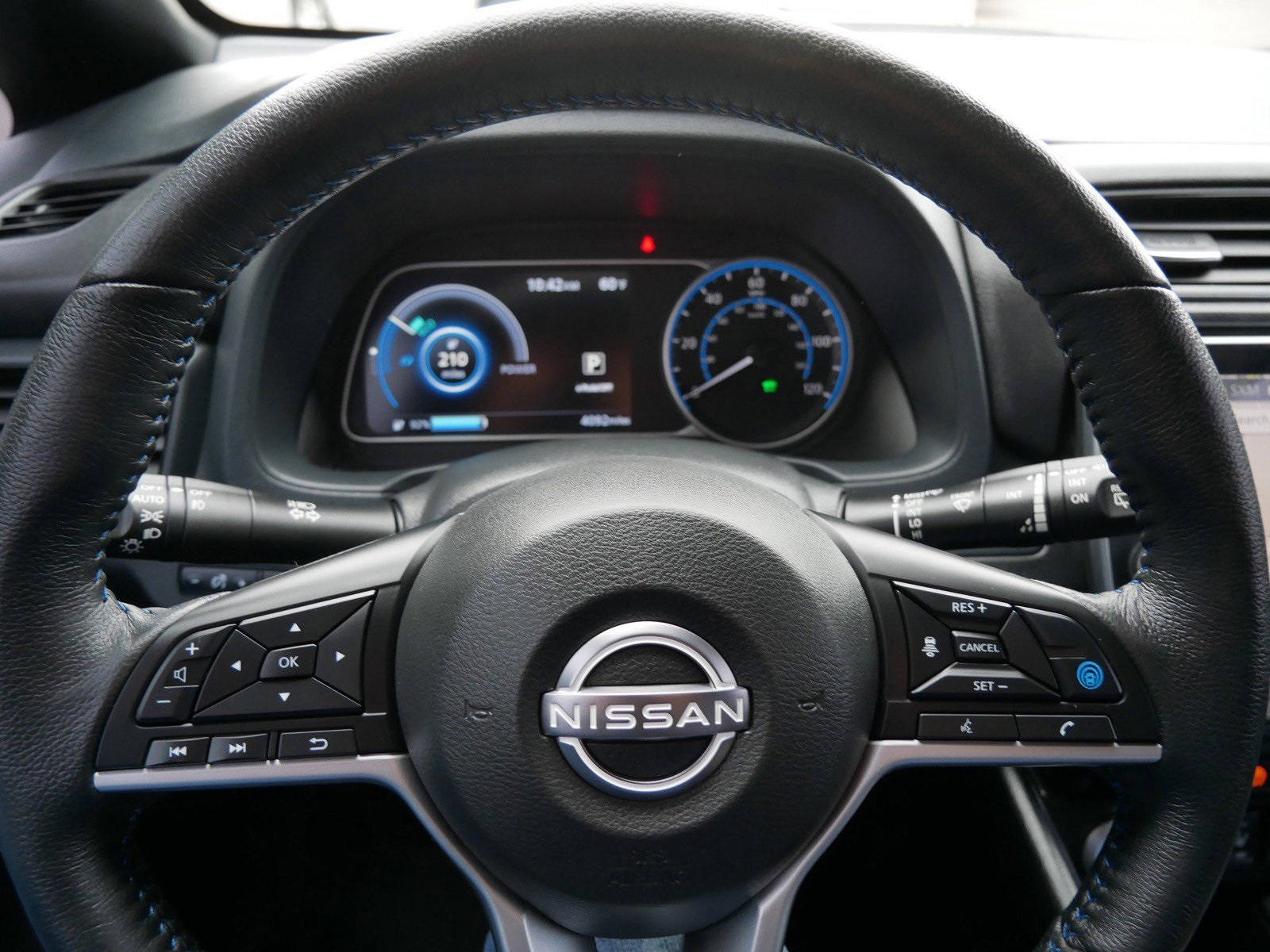 2024 Nissan Leaf SV Plus photo 16