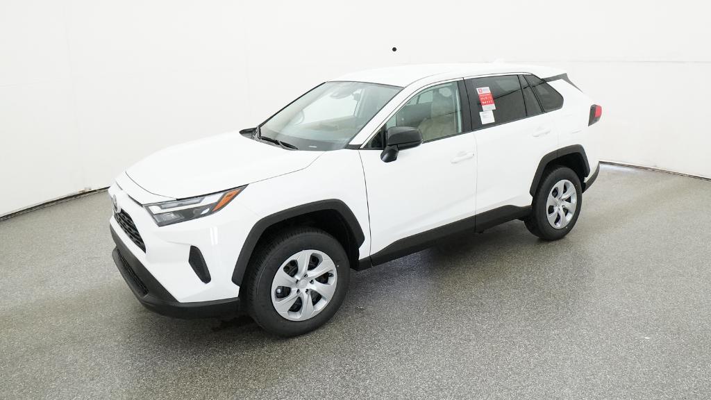 2025 Toyota RAV4 LE's photo