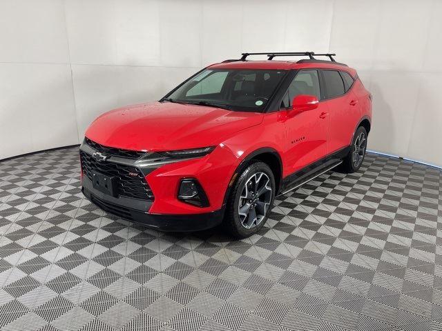 2019 Chevrolet Blazer RS photo 2