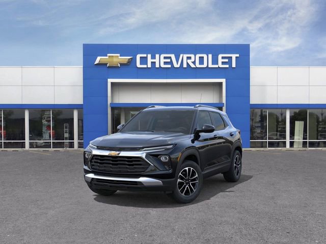 2026 Chevrolet Trailblazer LT photo 2
