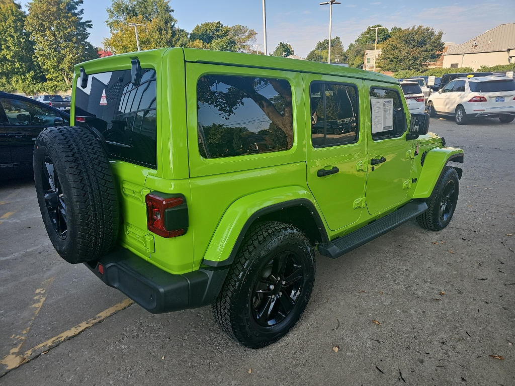 2021 Jeep Wrangler Unlimited Sahara Altitude photo 4