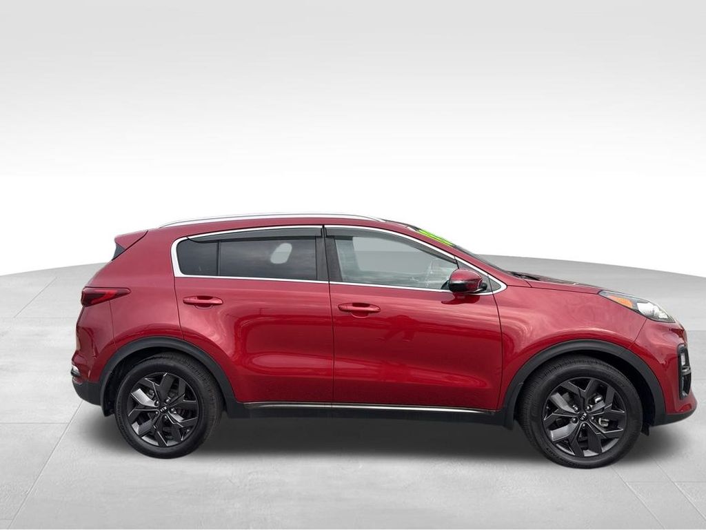 2020 Kia Sportage S's photo