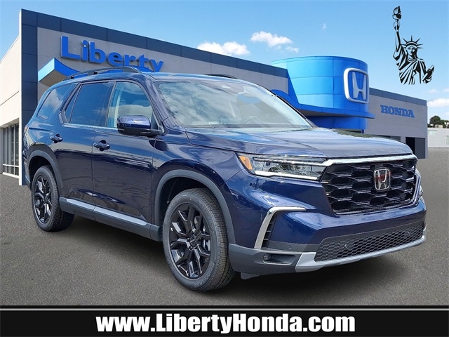 2025 Honda Pilot Touring's photo