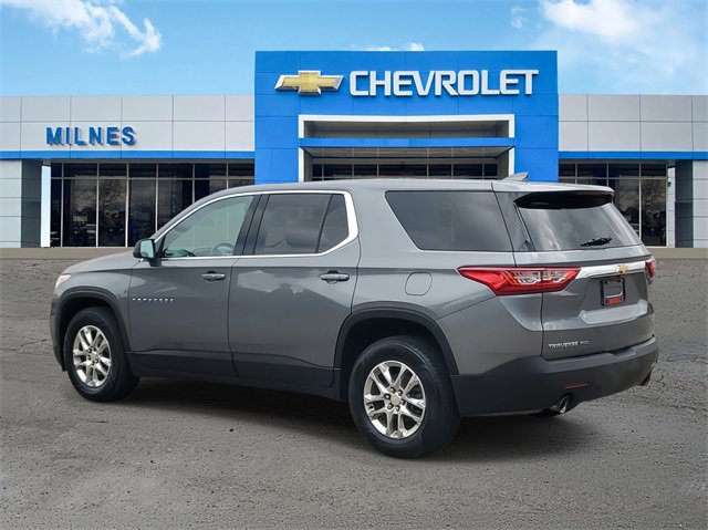 2021 Chevrolet Traverse LS photo 3