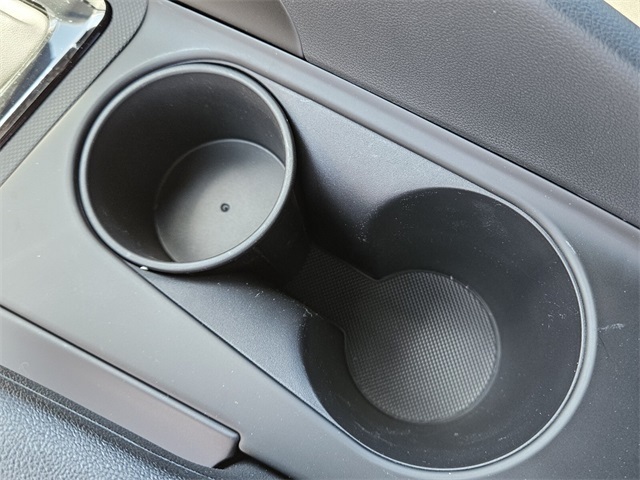 2025 Hyundai Elantra SEL Sport photo 20