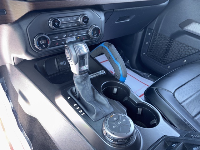 2021 Ford Bronco Outer Banks photo 17