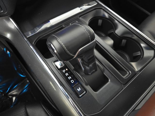 2023 Ford F-150 Lariat photo 19