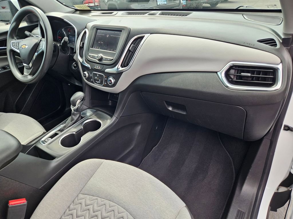 2023 Chevrolet Equinox LT photo 29
