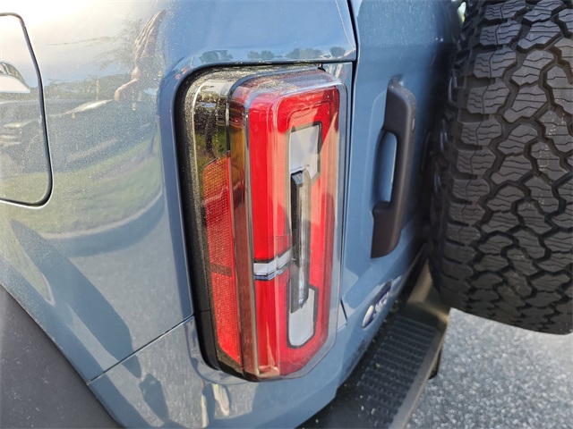 2025 Ford Bronco Badlands photo 6