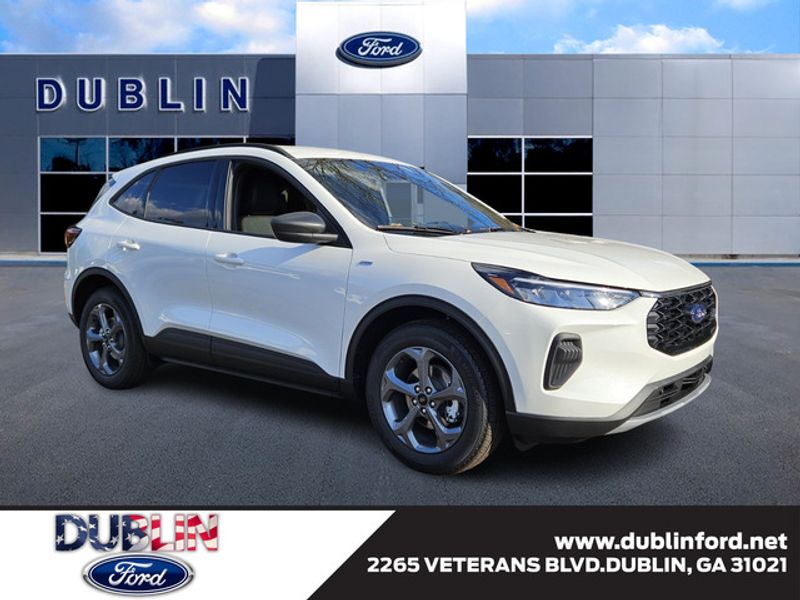 2026 Ford Escape ST-Line's photo