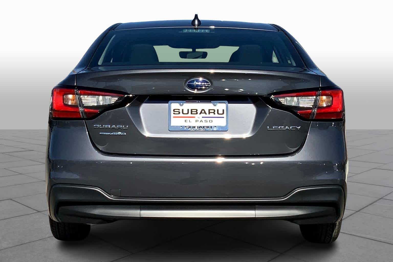 2025 Subaru Legacy Premium photo 4
