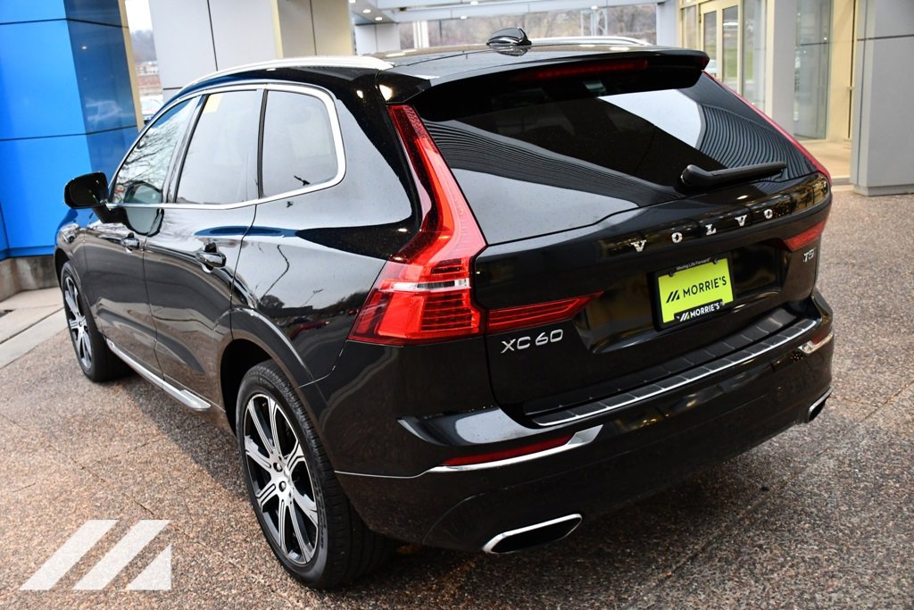 2021 Volvo XC60 T5 Inscription photo 4