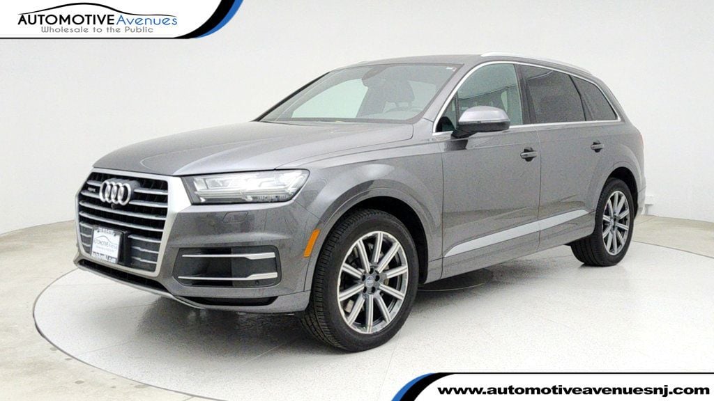 2019 Audi Q7 Premium Plus's photo
