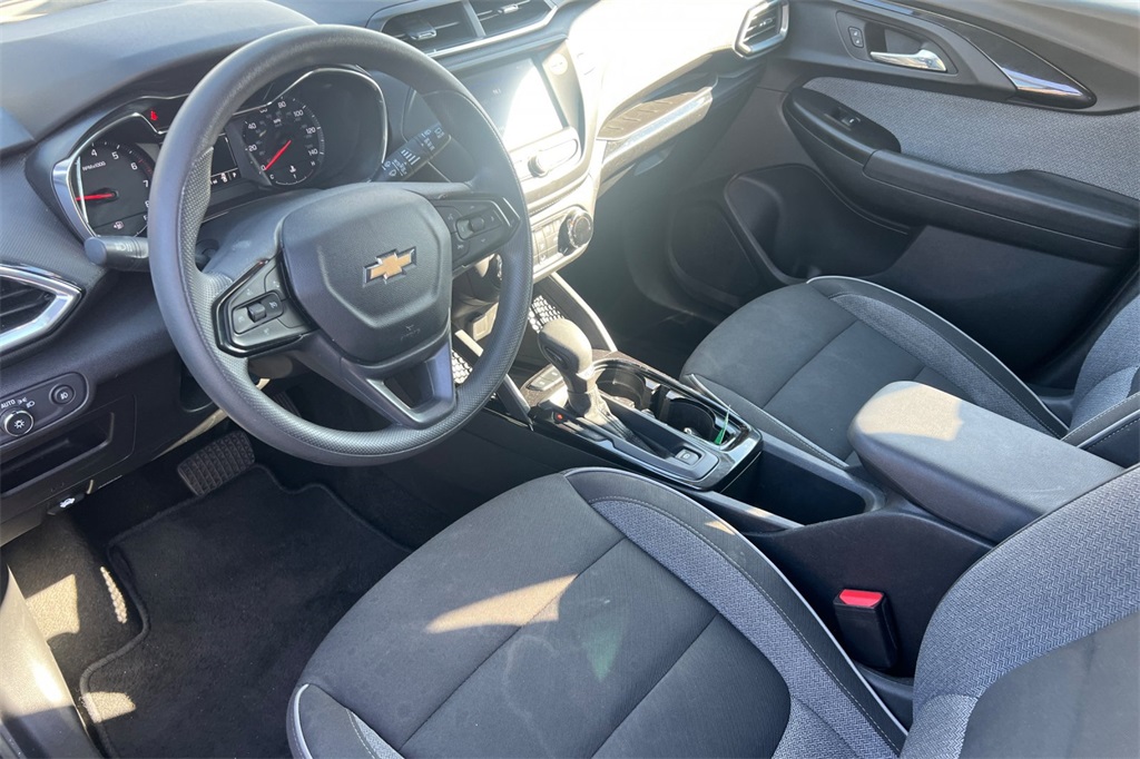 2023 Chevrolet Trailblazer LT photo 4