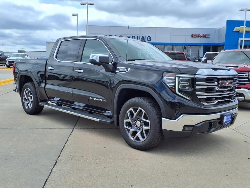 2025 Gmc Sierra 1500 SLT photo 3