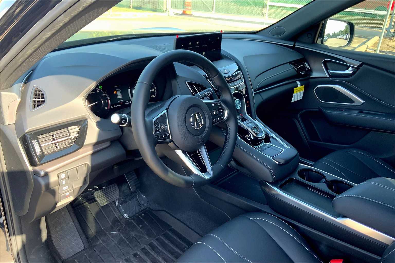 2025 Acura RDX photo 16