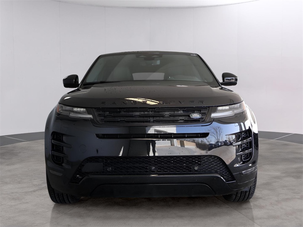 2026 Land Rover Range Rover Evoque Dynamic SE photo 2