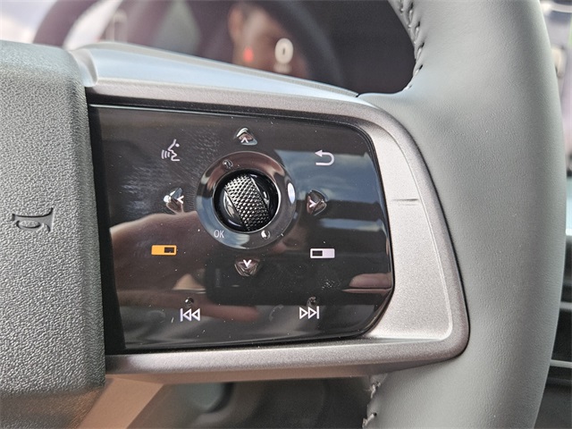 2025 Nissan Murano SL photo 22