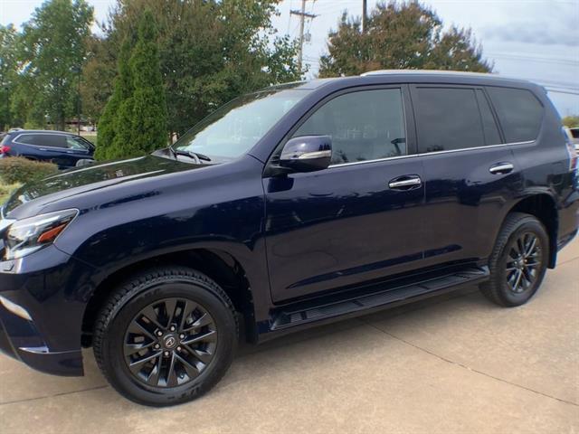 2023 Lexus GX 460 Premium photo 4