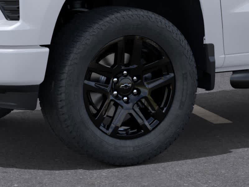 2026 Chevrolet Silverado Custom photo 8