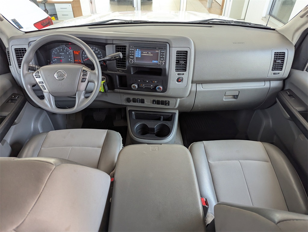 2019 Nissan NV3500 photo 12