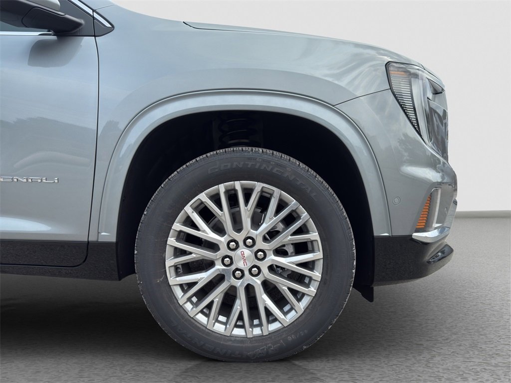 2026 Gmc Acadia Denali photo 2