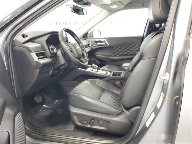 2022 Mitsubishi Outlander SEL photo 9