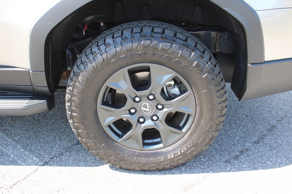 2024 Lexus GX 550 Overtrail photo 30