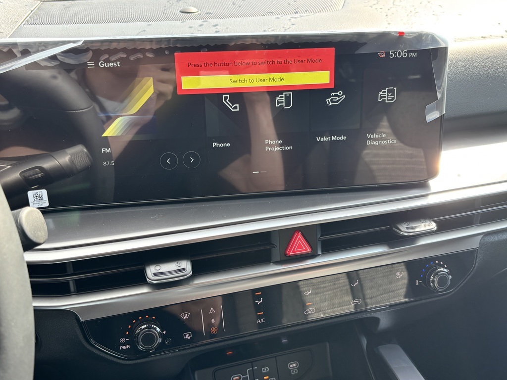 2026 Kia Sorento LX photo 9