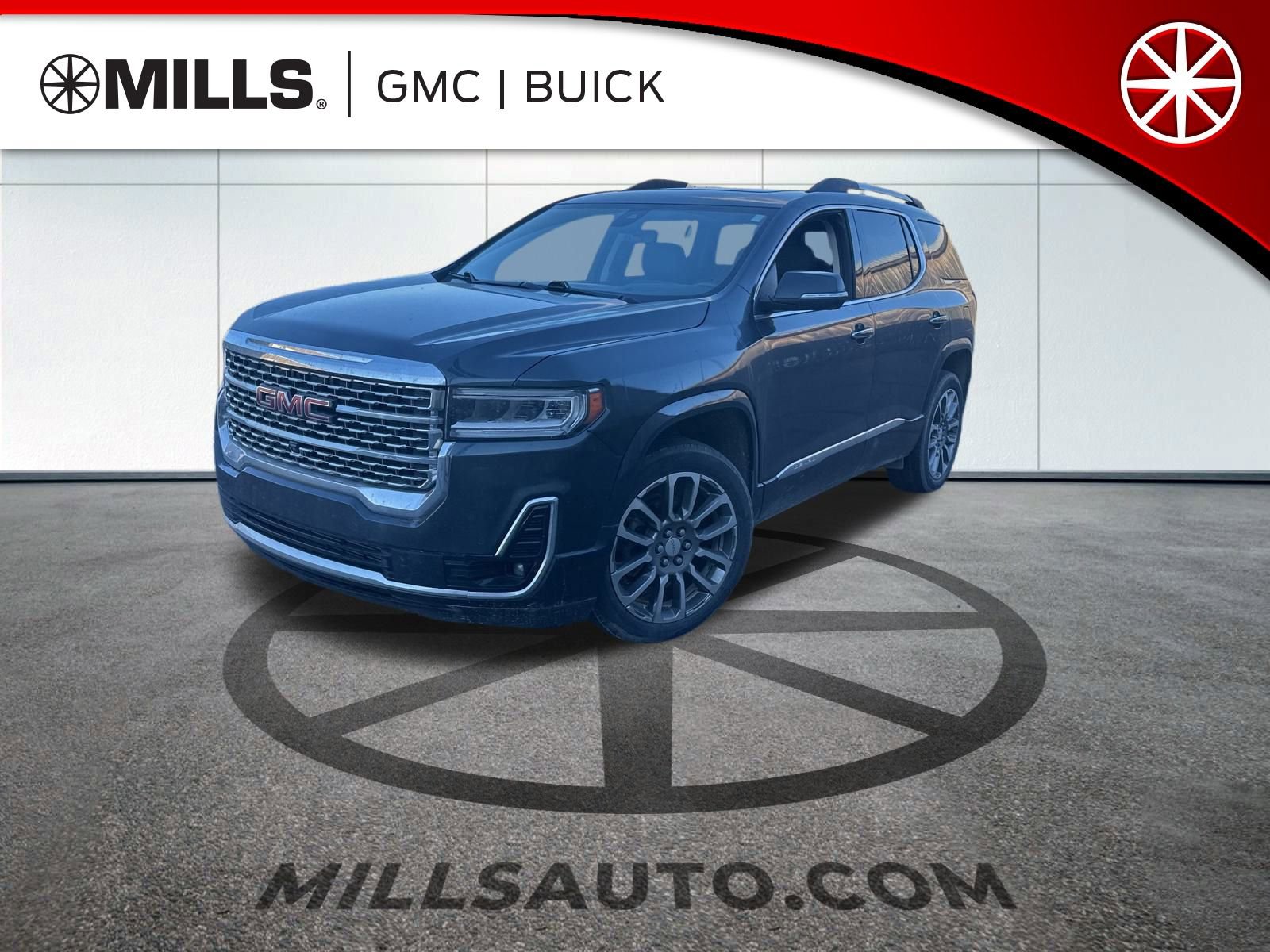 2023 GMC Acadia Denali's photo