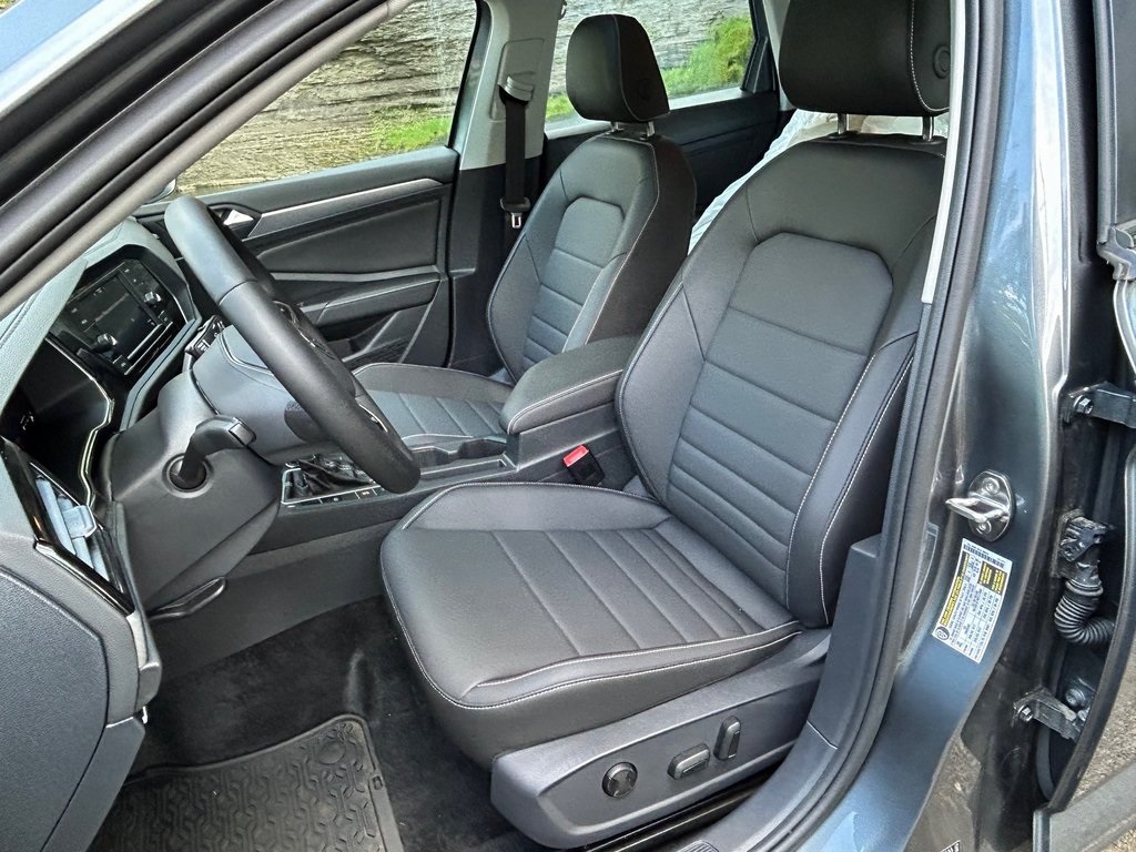 2024 Volkswagen Jetta 1.5T SE photo 19