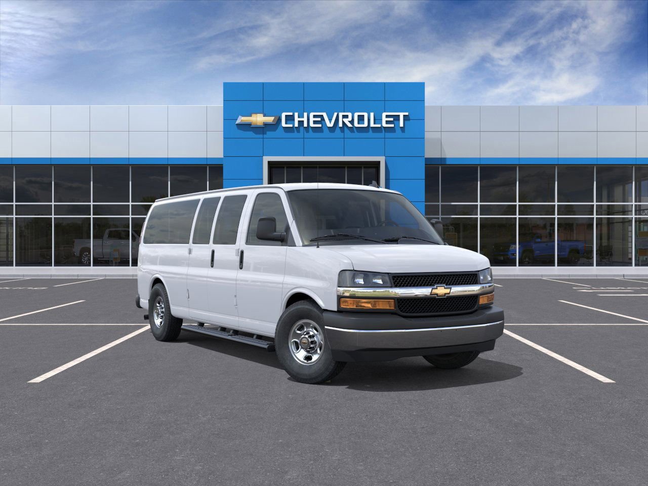 2025 Chevrolet Express Passenger LT's photo