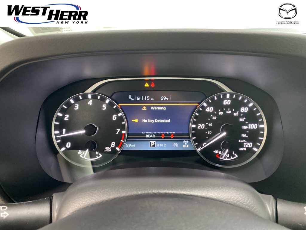 2025 Nissan Frontier SV photo 18