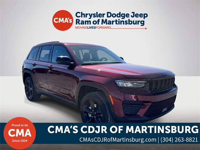 2025 Jeep Grand Cherokee Altitude's photo