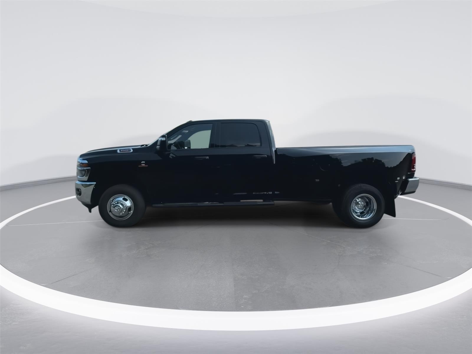 2026 Ram 3500 Tradesman photo 5