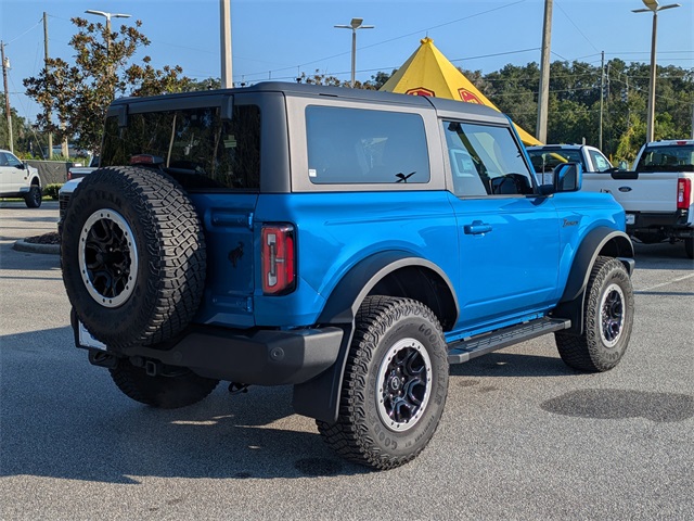 2023 Ford Bronco Outer Banks photo 4