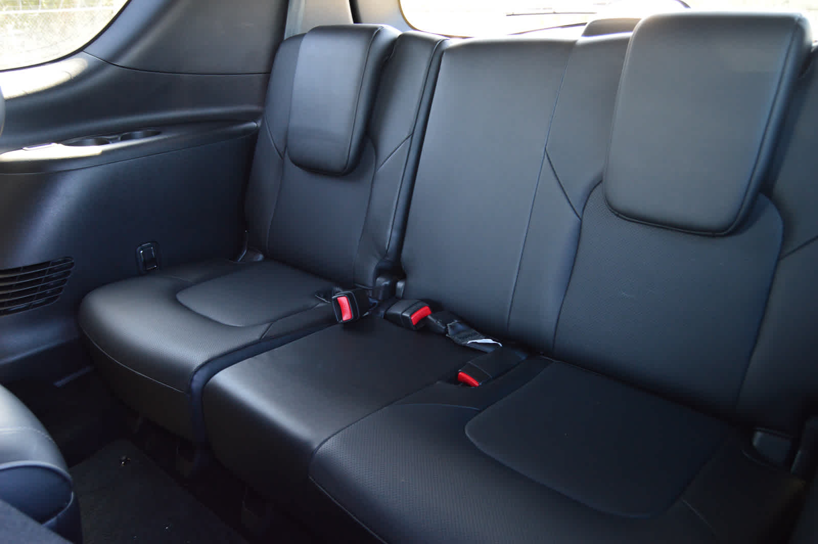 2023 Infiniti QX80 Sensory photo 21