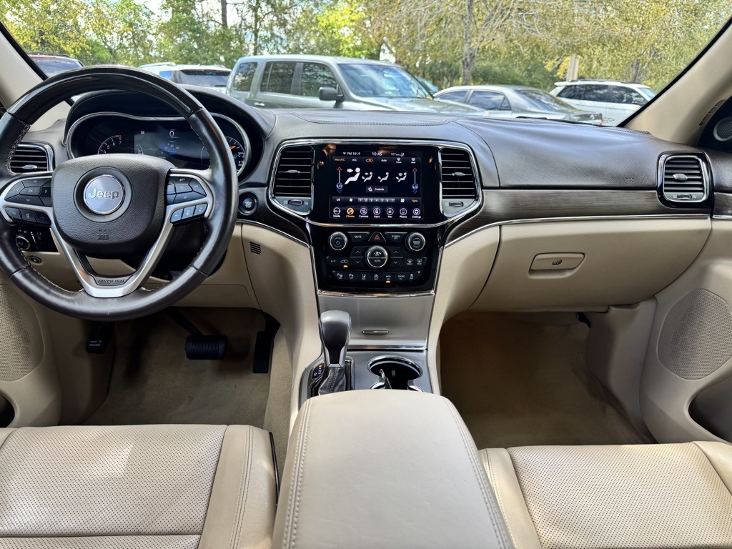 2021 Jeep Grand Cherokee Overland photo 12