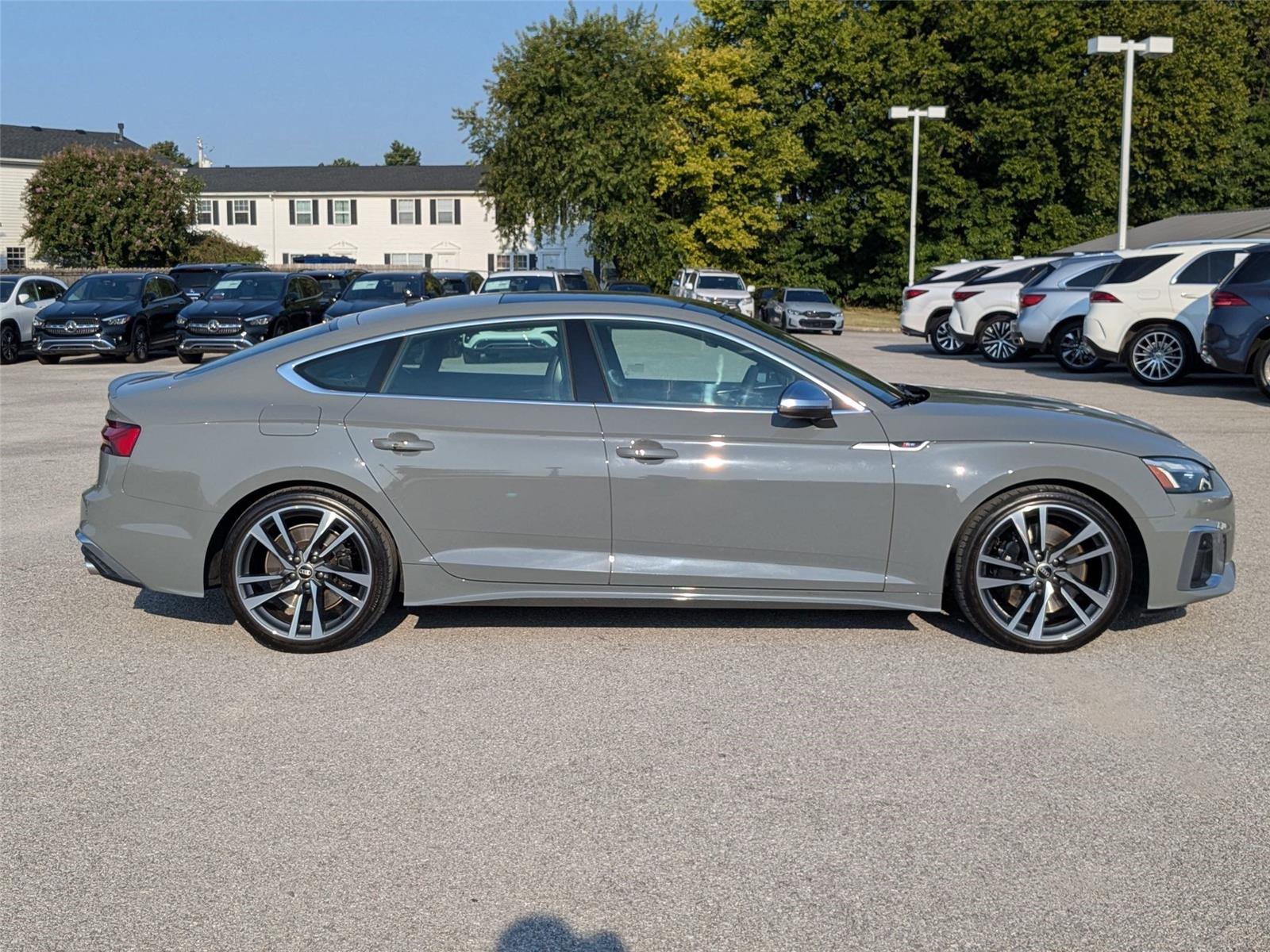 2022 Audi S5 Premium Plus photo 4