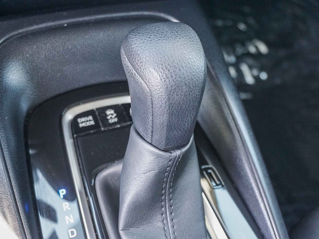 2022 Toyota Corolla Hybrid LE photo 21