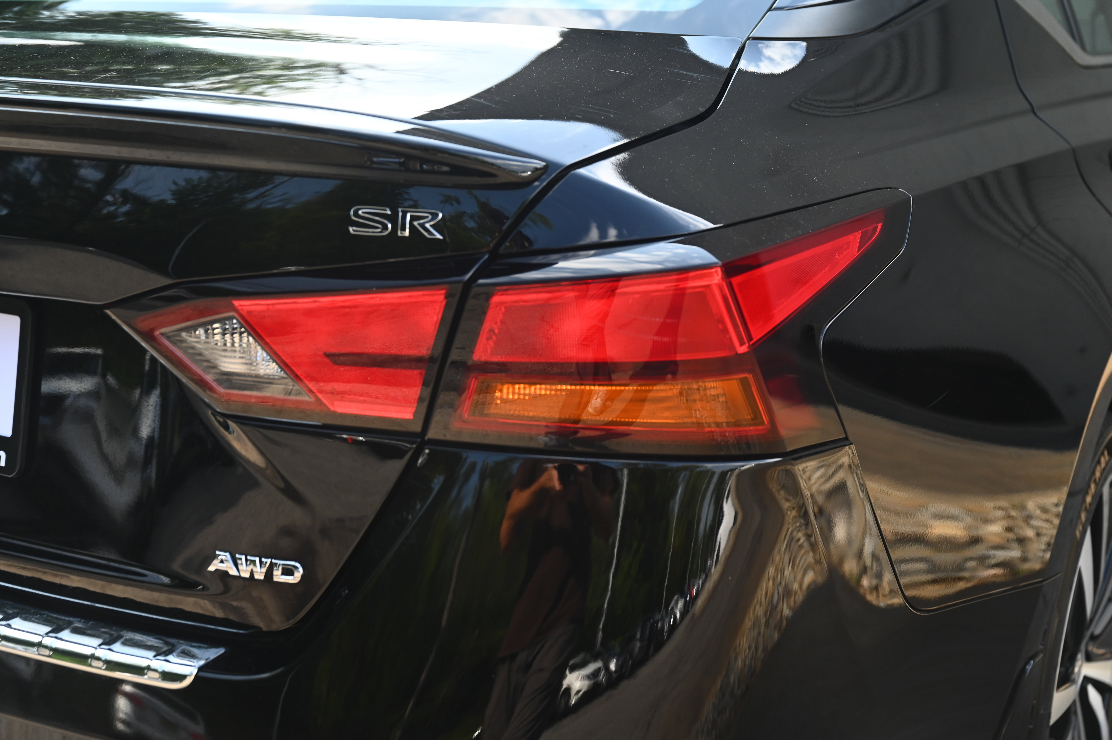 2022 Nissan Altima 2.5 SR photo 8