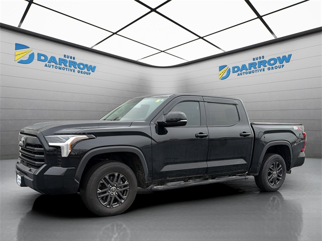 2023 Toyota Tundra SR5's photo