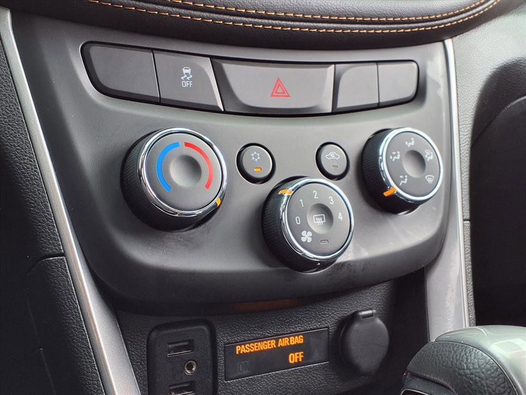 2020 Chevrolet Trax LT photo 19