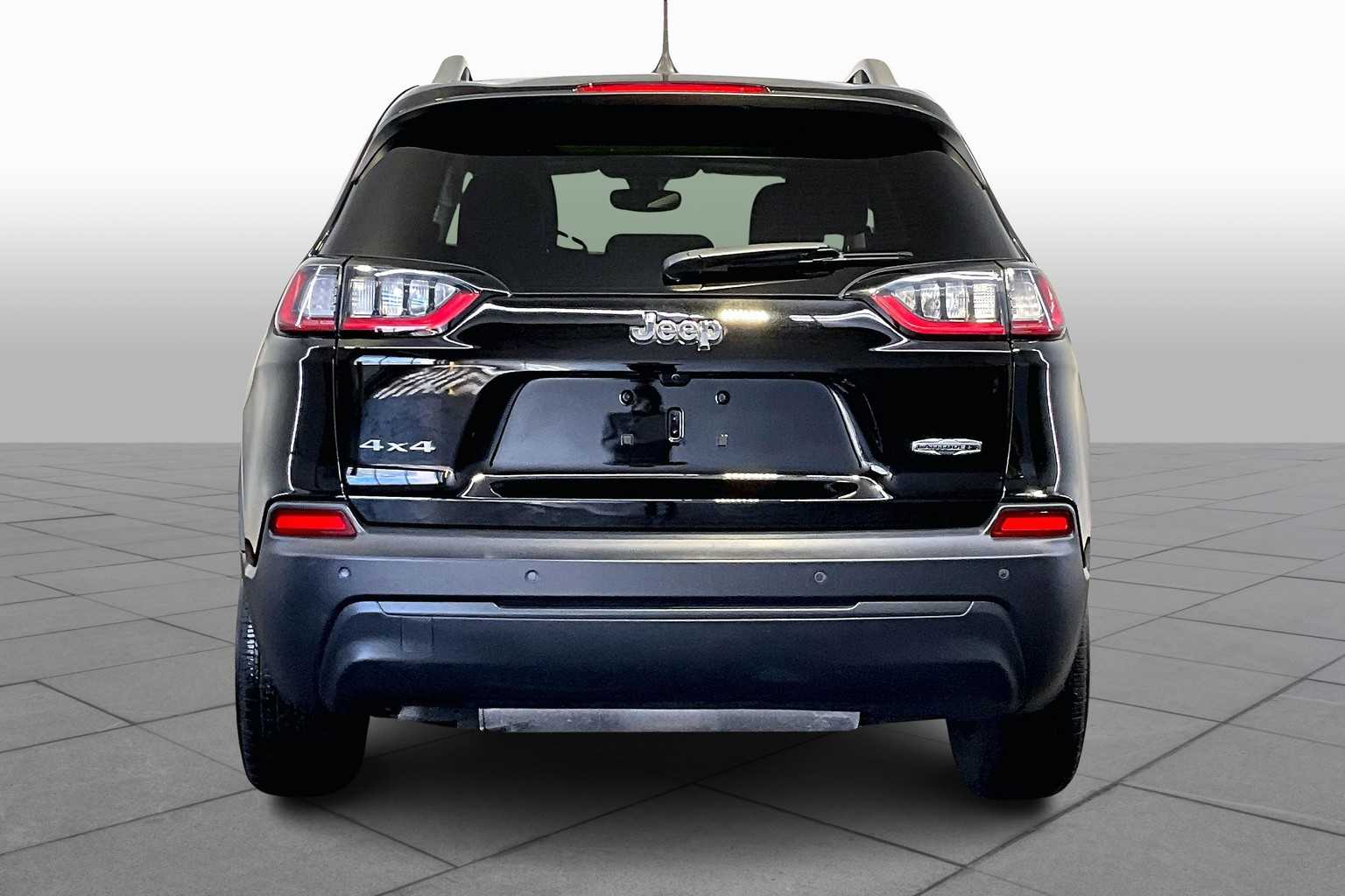 2020 Jeep Cherokee Latitude photo 4