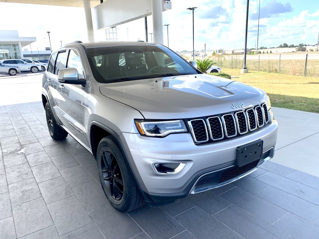 2019 Jeep Grand Cherokee Limited photo 3